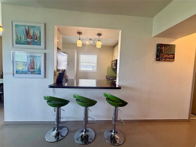 Photo - 467 Golden Isles Dr Unit 310