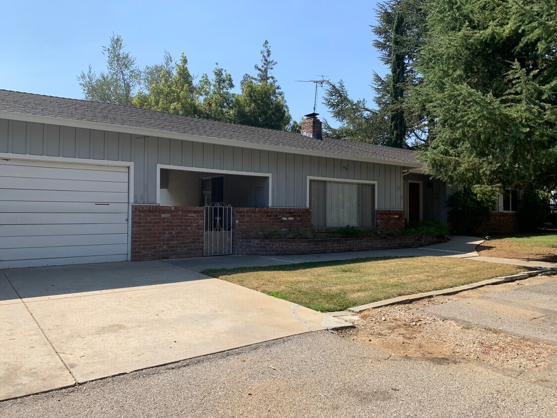 Photo - 1160 Portland Ave (Los Altos, CA)