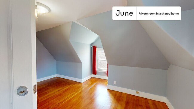 Photo - Room in Shared 7 bed/2 bath home Unit F