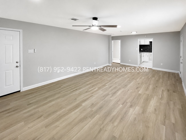 Photo - 6419 Myrtle St