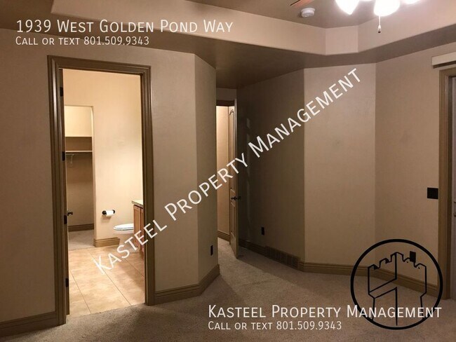 Photo - 1939 W Golden Pond Way