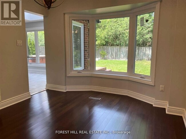 Photo - 1241 Maple Ridge Dr