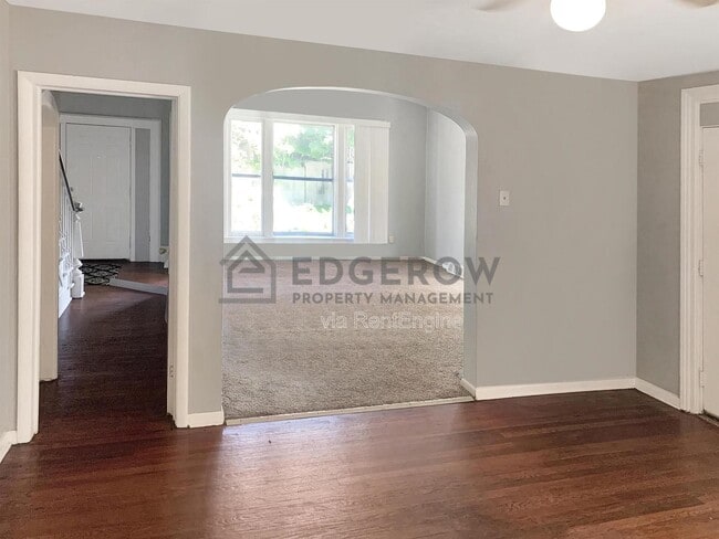 Photo - 731 Turner Ave NW