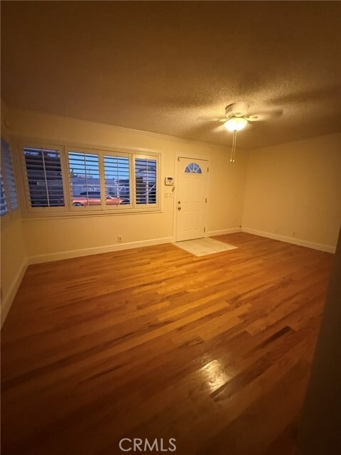 Photo - 4616 W 152nd St