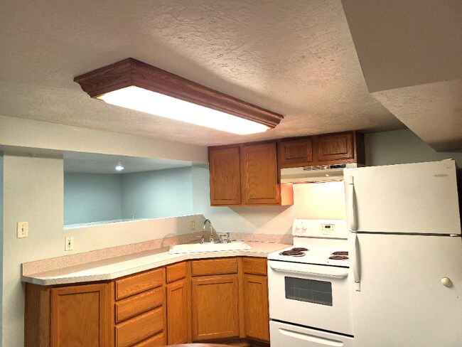 Photo - 621 Bryan Ave