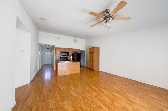 Photo - 609 Grainfield St Townhome