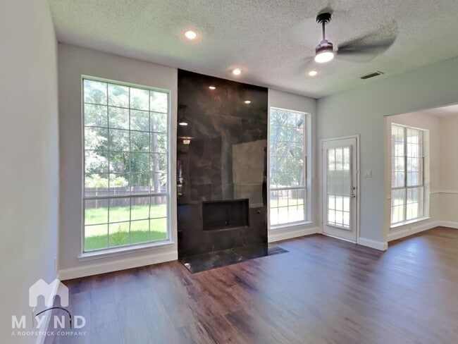 Photo - 2616 Belmont Ct