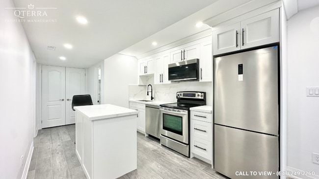Building Photo - 479 Greenlees Cir Unit 2-479 Greenlees Cir, Milt