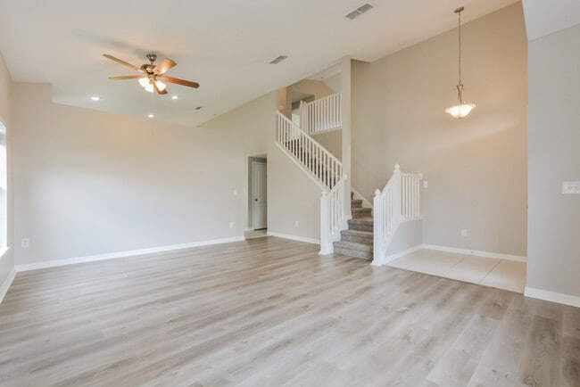 Photo - 113 Key Haven Dr