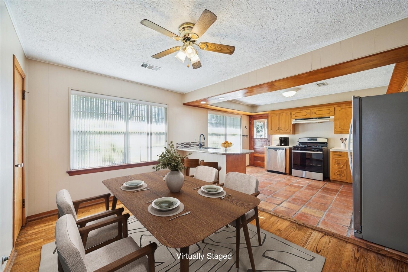 Photo - 2115 Gardenia Dr