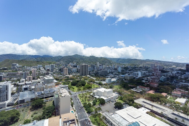 Photo - Surround Yourself in Luxury! Symphony Honolulu!