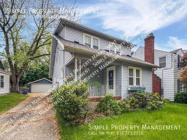 Photo - 1040 Alger St SE House
