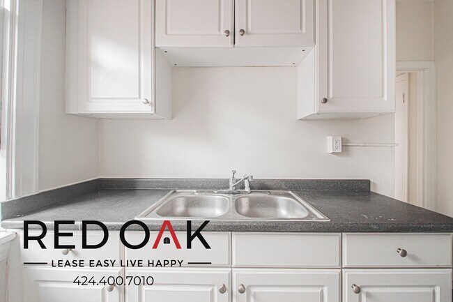 Photo - 447 S Grand View St Unit 307