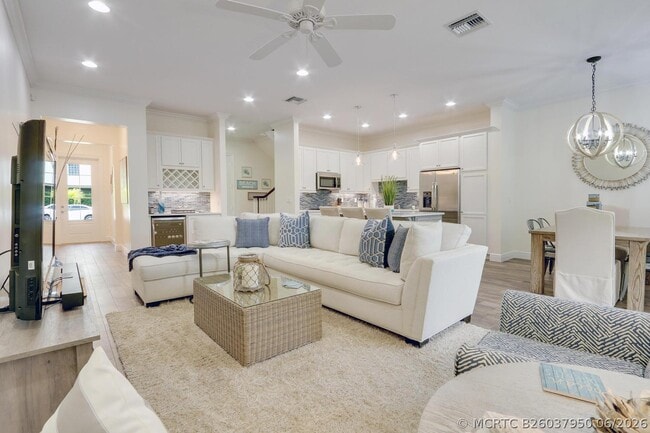 Photo - 114 Ocean Breeze Dr