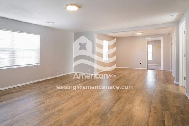 Photo - 1621 S Park St