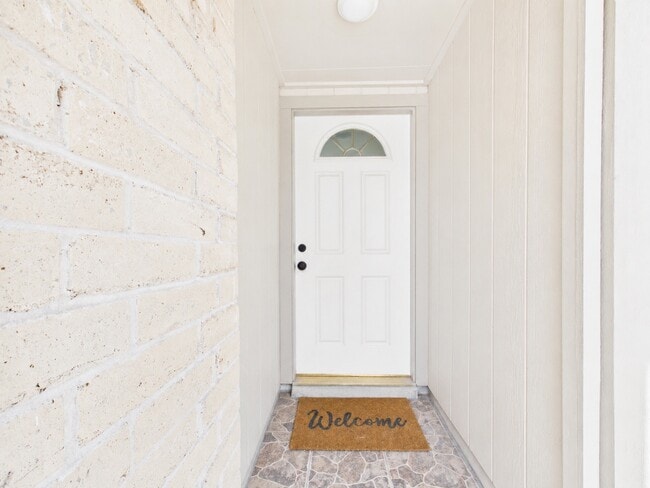Photo - 9918 Peachridge Dr