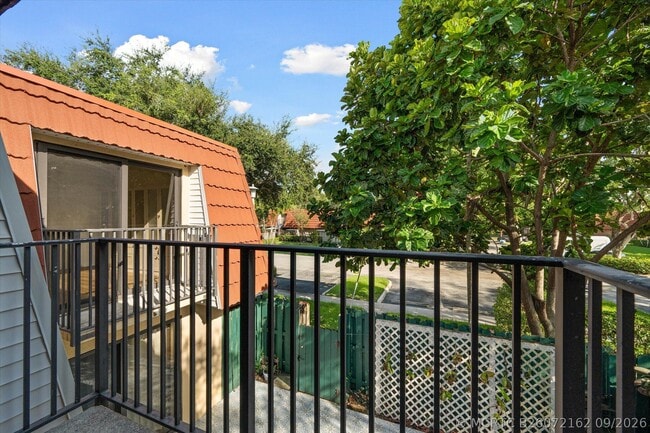 Photo - 9907 NW 6th Pl