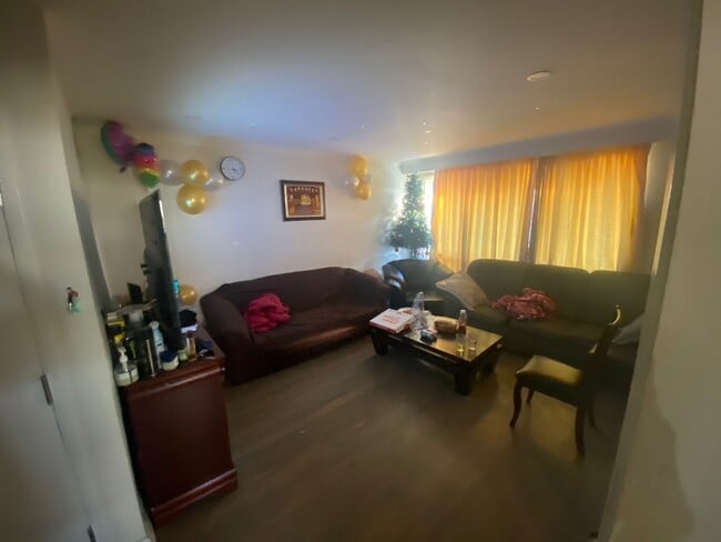 Building Photo - 116 Dorcot Ave Unit 1