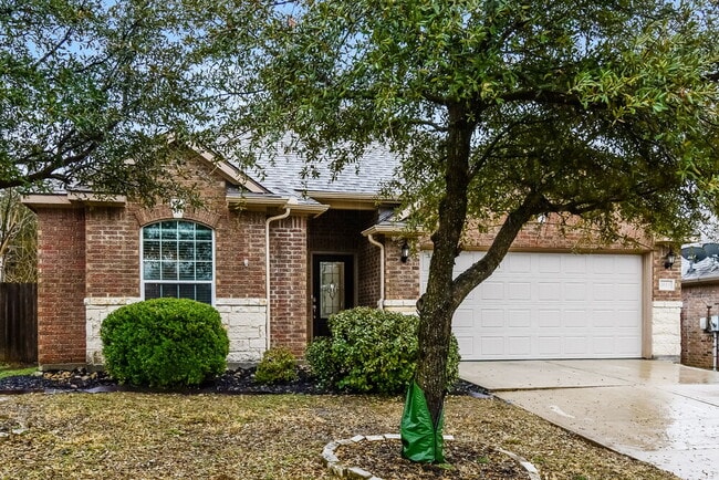 Photo - 1613 Mesquite Ln