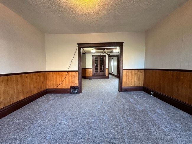 Photo - 98 E Van Buren St Unit Van Buren 98