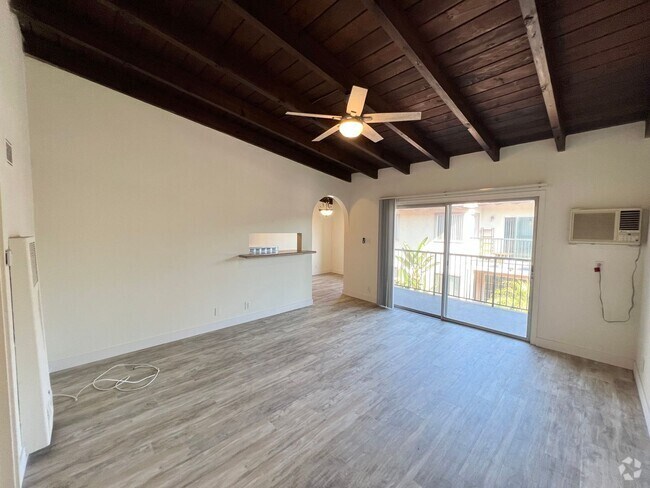Building Photo - 3608 Keystone Av Unit 08 06 Rental
