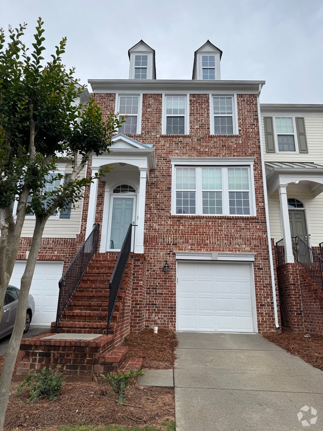 Building Photo - 1356 Thornborough Dr Rental