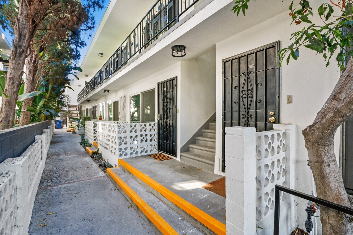 Photo - 514 N Hayworth