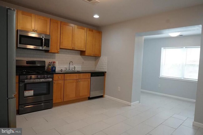Photo - 4945 Chestnut St Apartamento Unidad 1ST FL