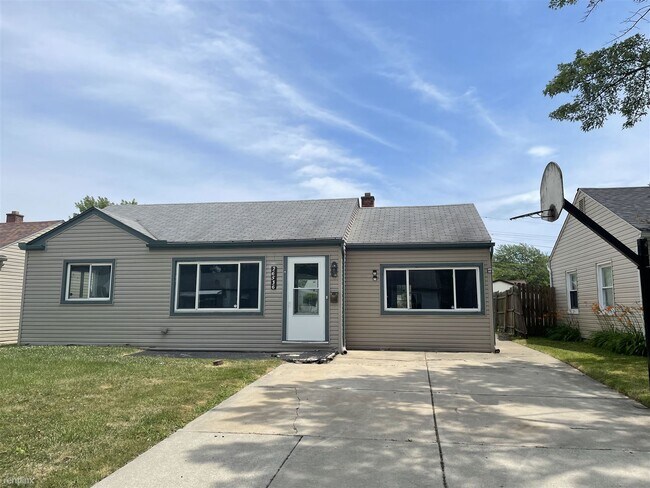 3 br, 1 bath House - 26536 Kathy St - 3 br, 1 bath House - 26536 Kathy St