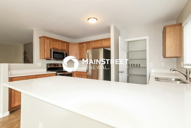 Photo - 4 Bedroom Pet-Friendly Home in Tolleson, A...