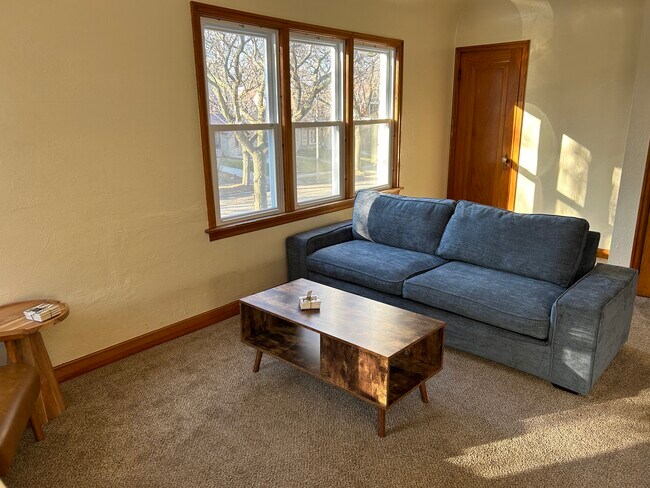 Photo - 3242 N 48th St