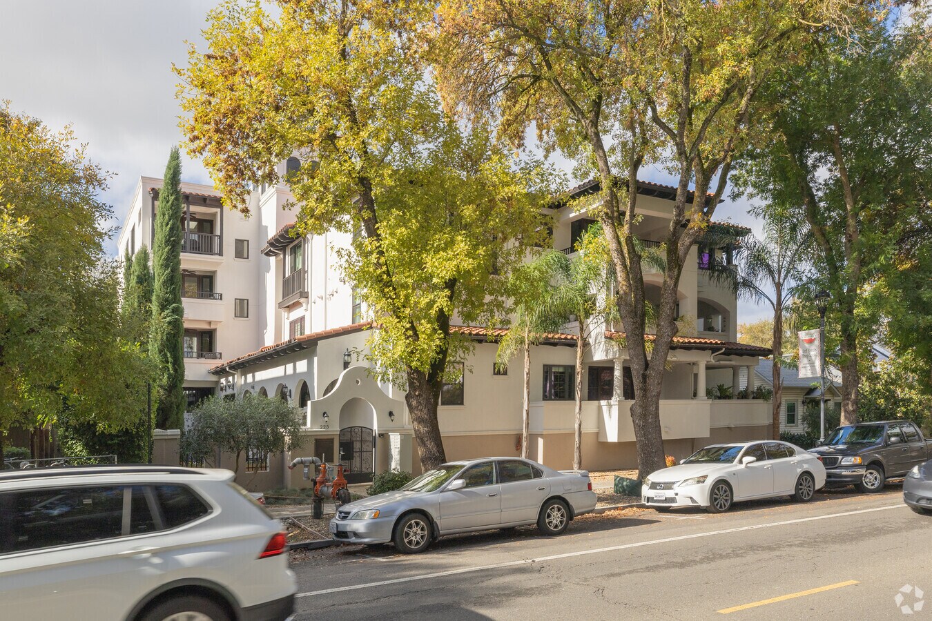 Photo - Mission Villas Condominiums