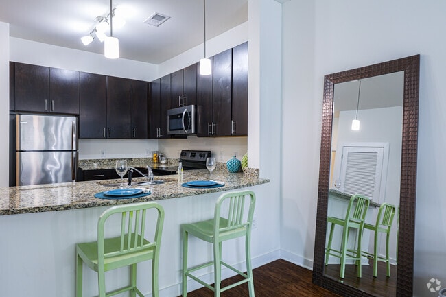 1BR, 1BA