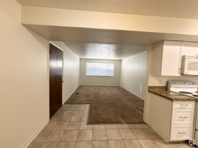 Building Photo - 4768 S Bonair St Unit 2 Rental