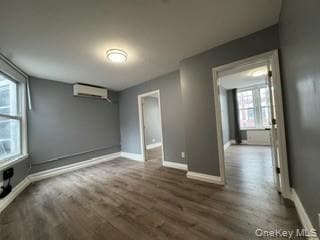 Photo - 145 Tulip Ave