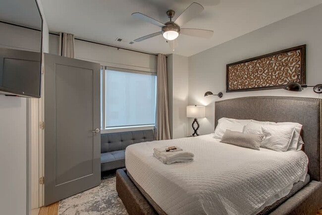 Photo - 1120 Argyle Ave Unit ID1051679P