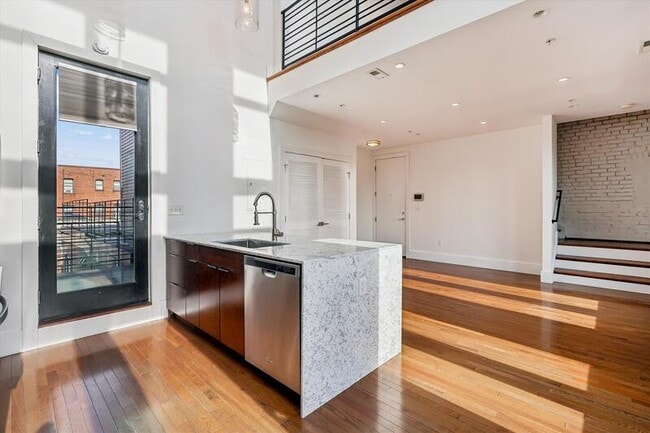 Photo - 1469 Harvard St NW