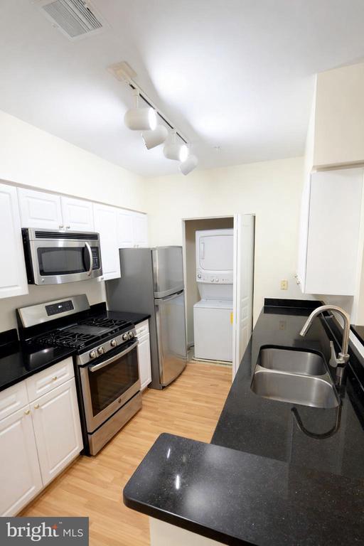 Photo - 12919 Alton Square Unit 203