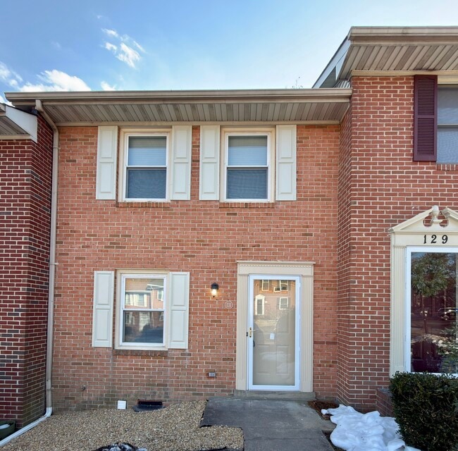 Photo - 131 Farrell Ln