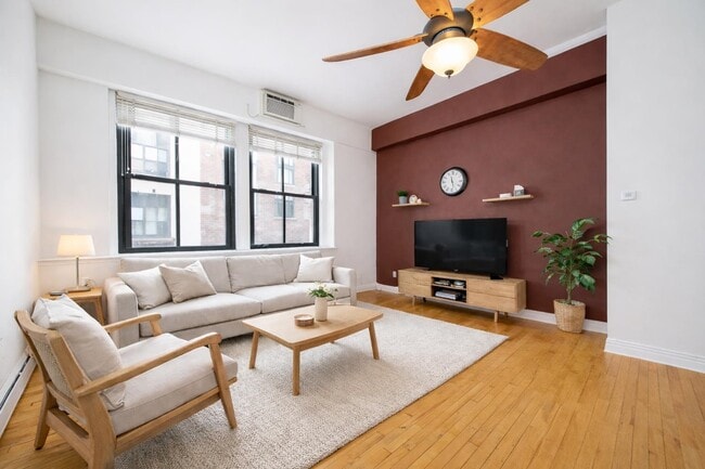 Photo - 501 Adams St Unit 4e