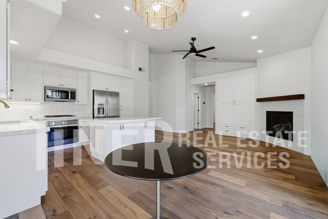 Photo - 1464 Willow Bend Rd