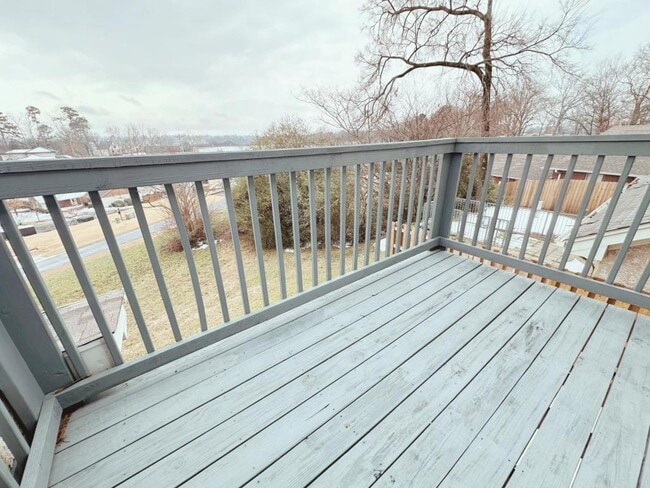 Photo - 112 Goodner Ln