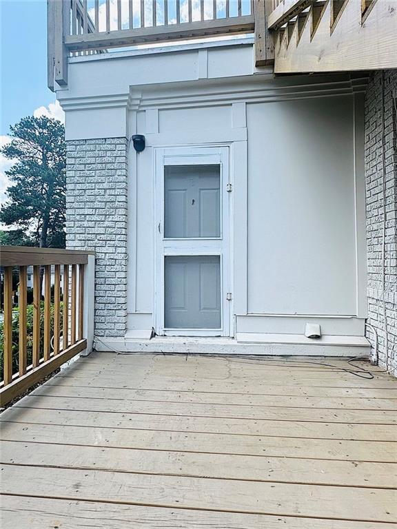 Building Photo - 52 Delmont Dr NE