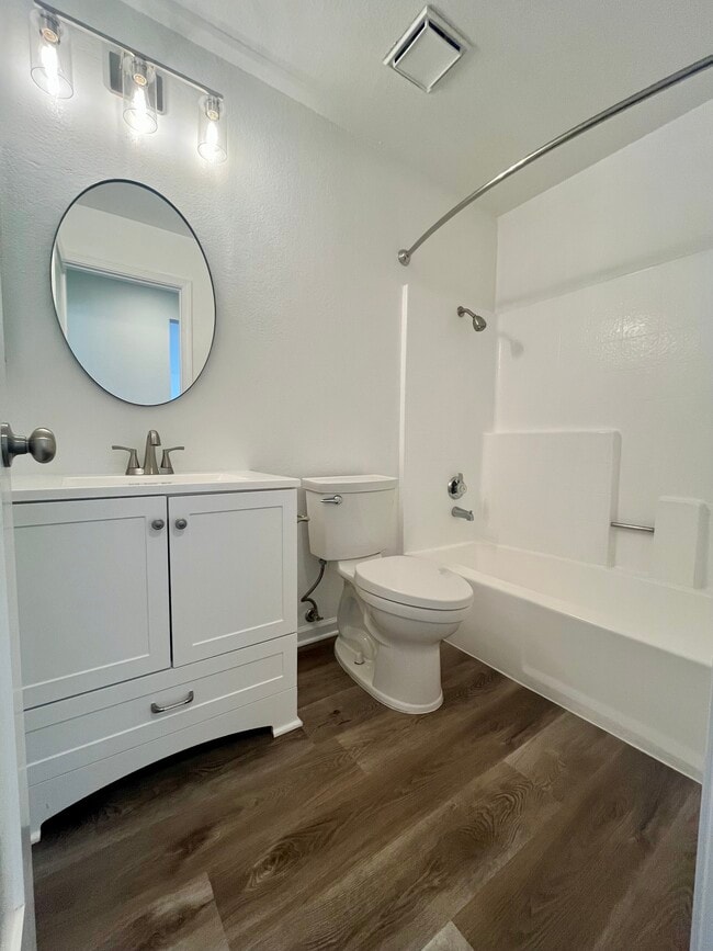 Photo - Parkview Apartments