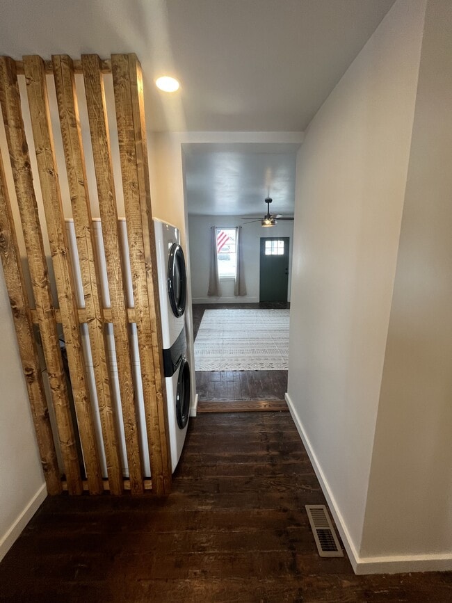 Photo - 303 W Main St