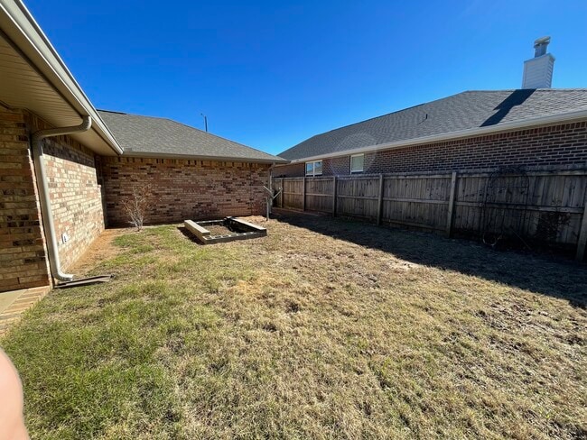 Photo - 4435 Winona Ln