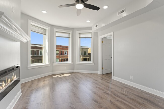 Photo - 6239 S Langley Ave