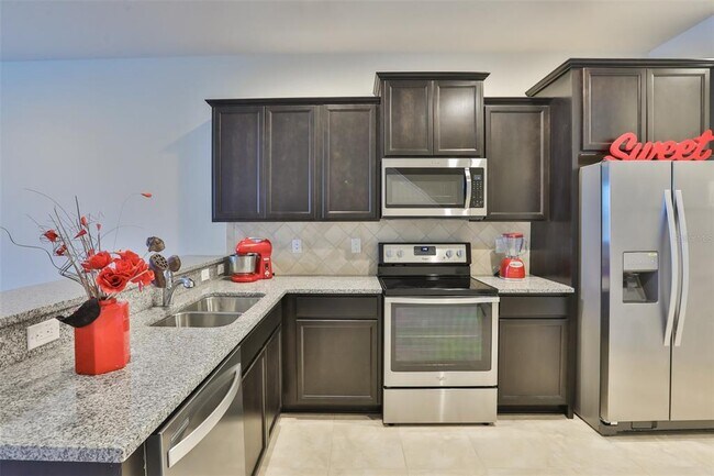 Photo - 9162 Hillcroft Dr