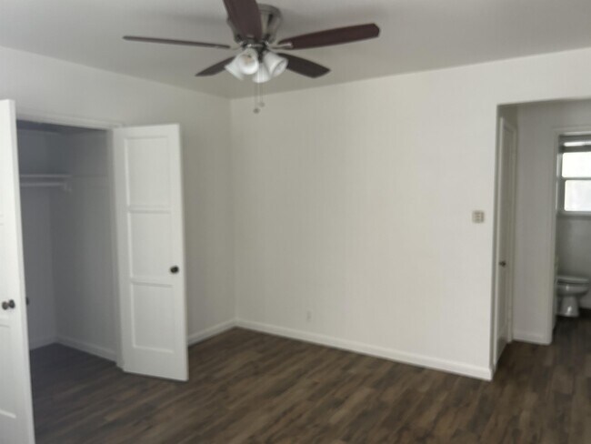 125 La Verne Ave Unit #2