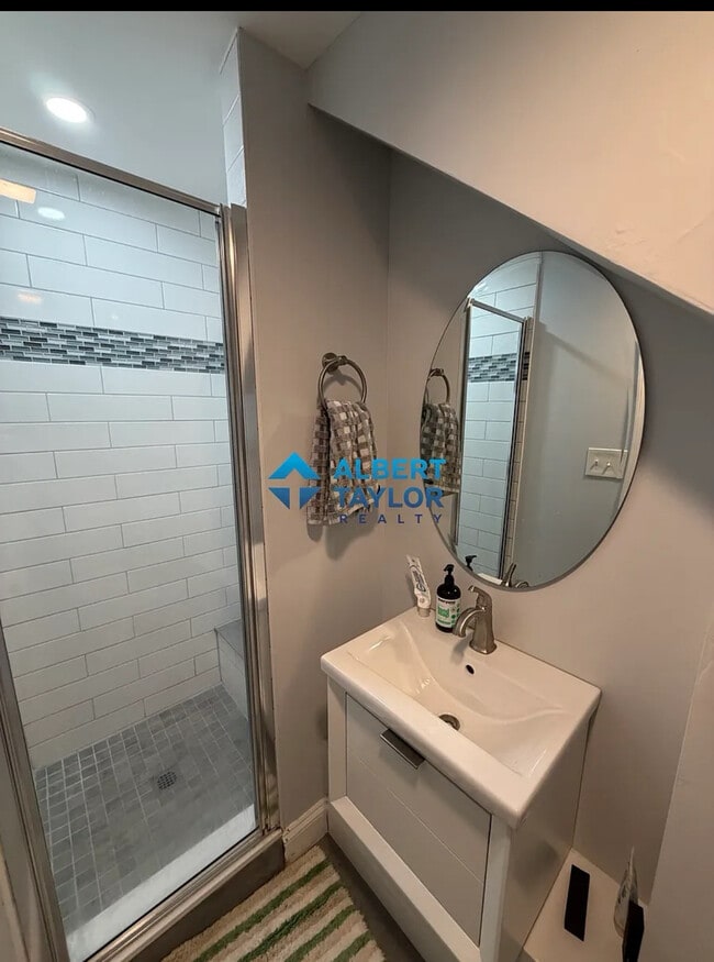 Photo - 483 Massachusetts Ave Unit 1